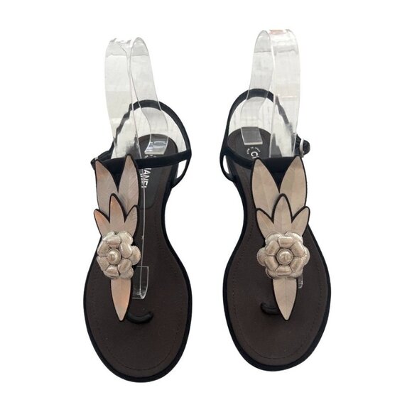 Chanel Limited Edition metallic thread flower pearl thong sandals size 38